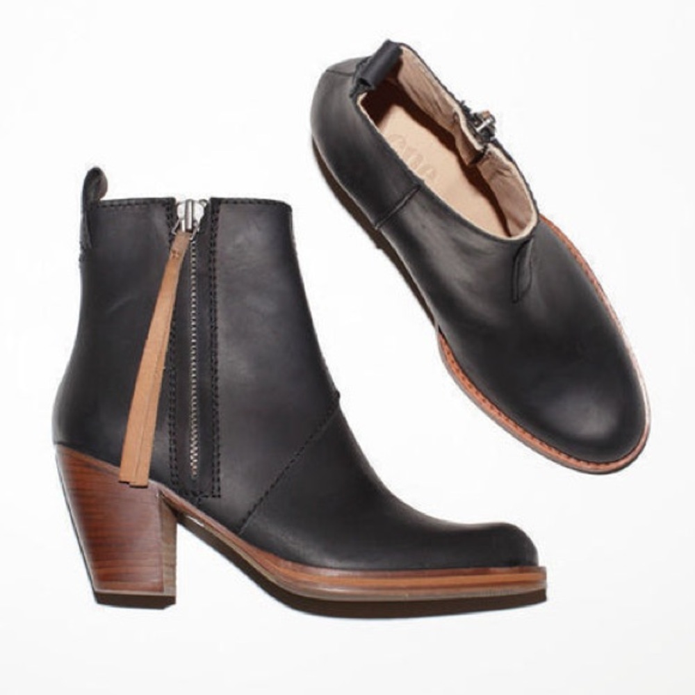 ACNE STUDIOS Pistol Short Boot